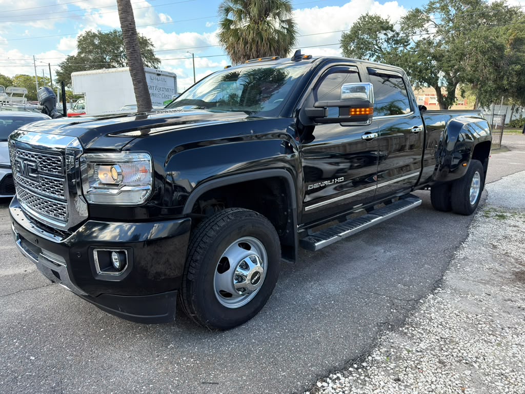 2016 GMC Sierra Denali