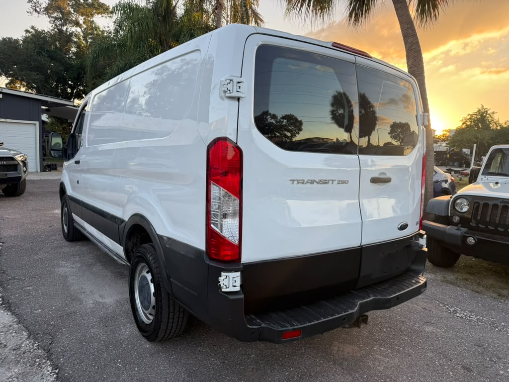 2015 Ford Transit 250