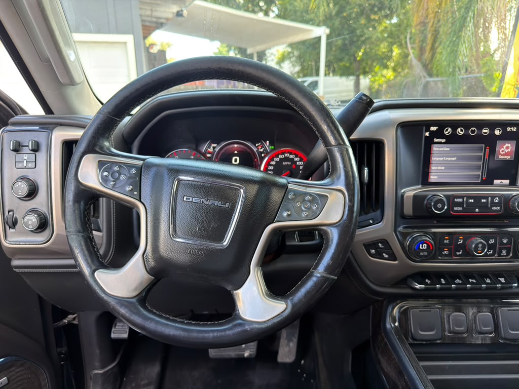 2016 GMC Sierra Denali